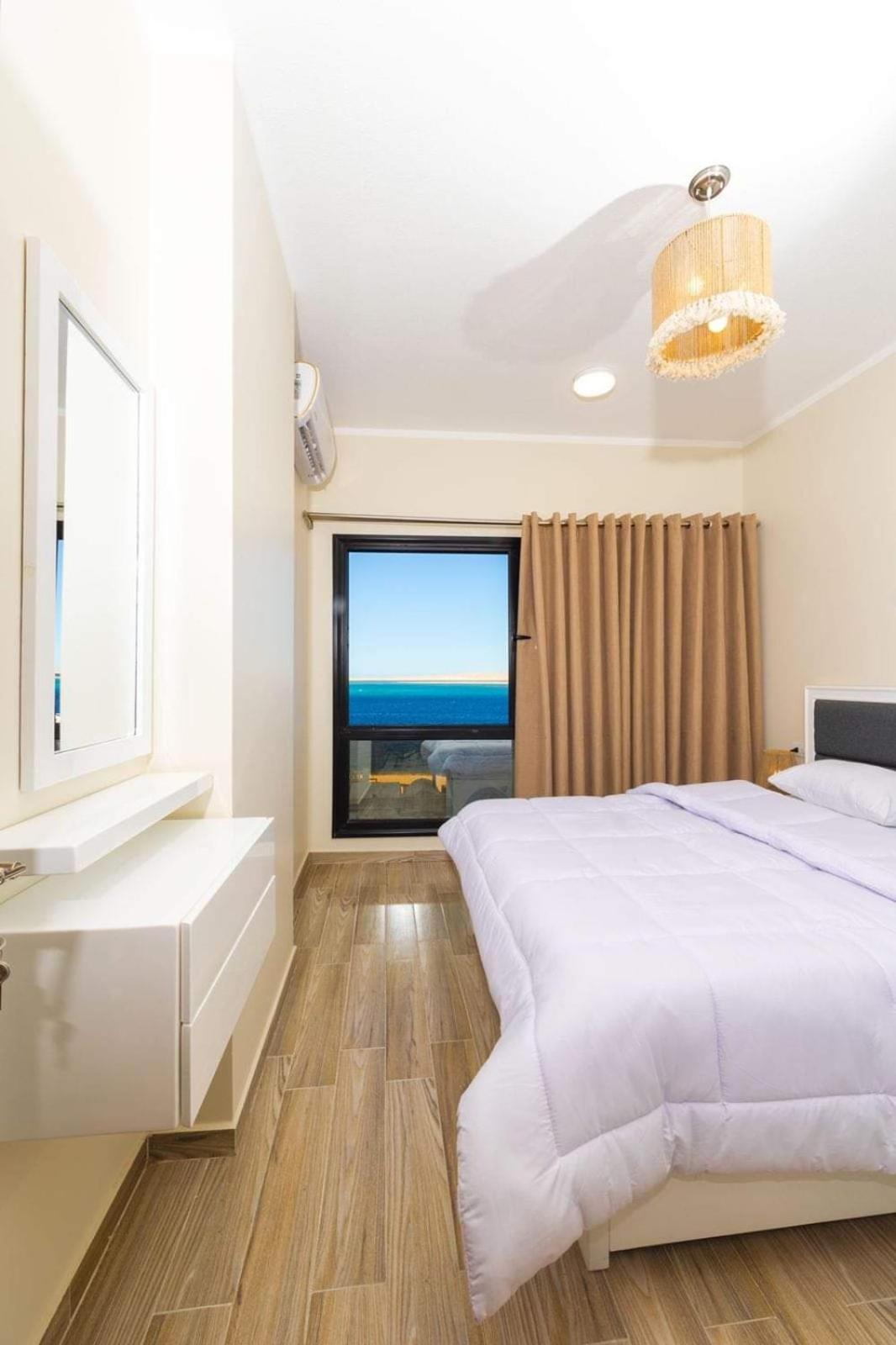 Blue View Suites Hurghada Exteriör bild